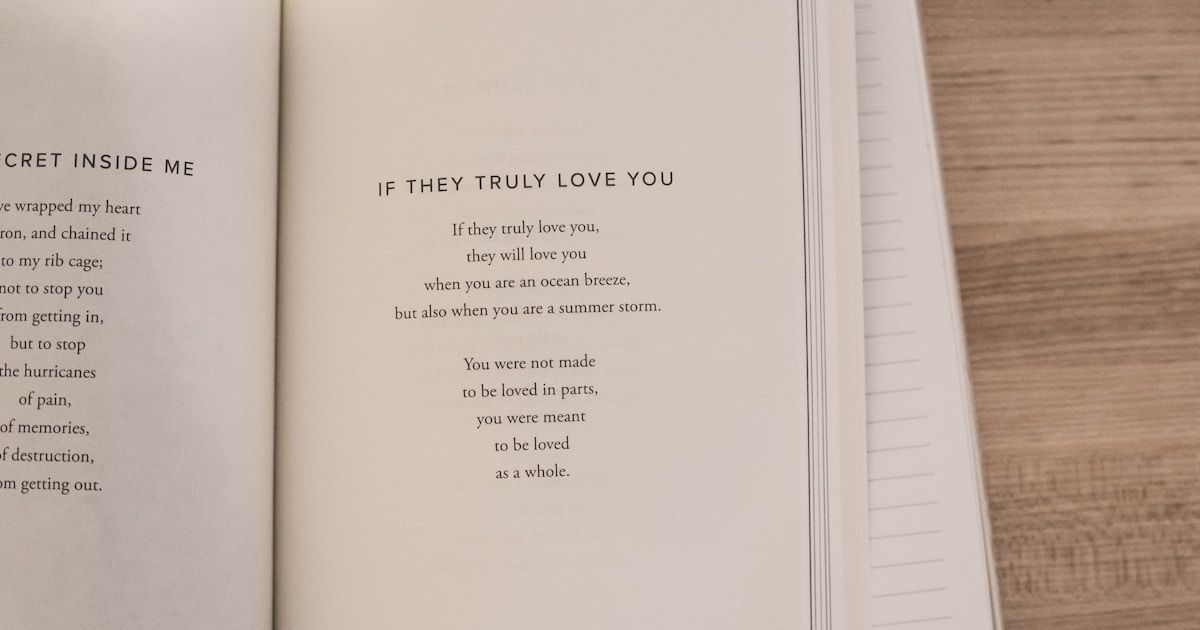 Words Can't Describe How Much I Love You: A Collection of Heart-Held Verses