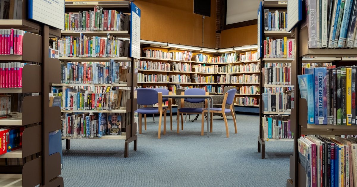 Community seed-swapping at the local library